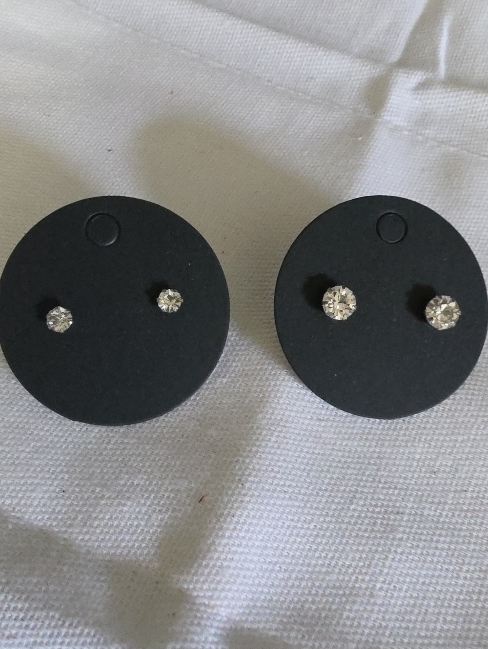 2 Pairs Of Classic Clear Crystal Stud Earrings - Timeless Sparkle